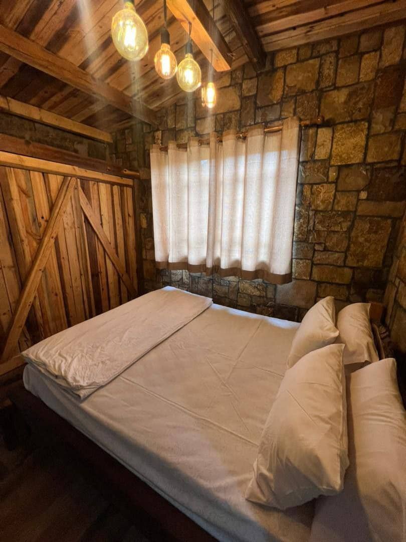 اجاره کلبه چوبی کوهستانی در گنج نامه همدان - کد 2