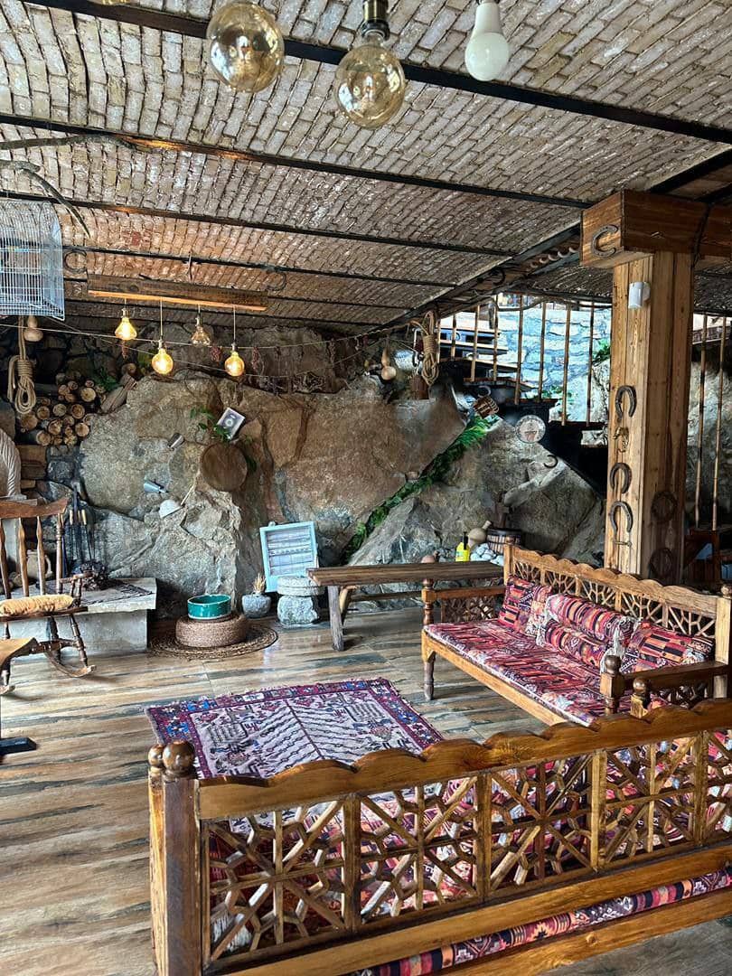 اجاره عمارت سنگی  در گنج نامه همدان - کد 1 شاهنشین