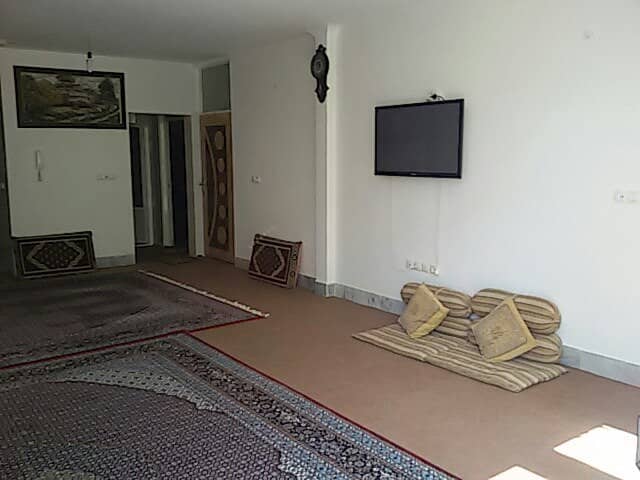 اجاره خانه ویلایی خارج از دهکده چادگان