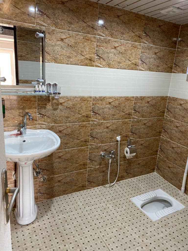 اجاره هتل6 تخته در سعیدیه همدان - تکخواب