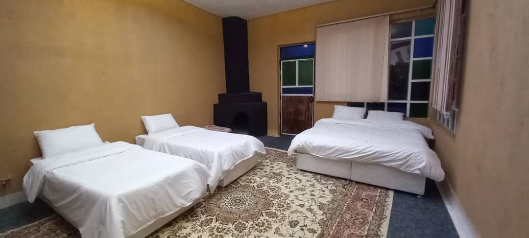 اجاره اتاق در روستا ده بر آفتاب سی سخت - b1