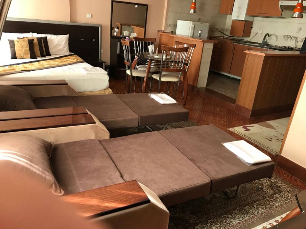 اجاره هتل آپارتمان دو تخته در پیروزی