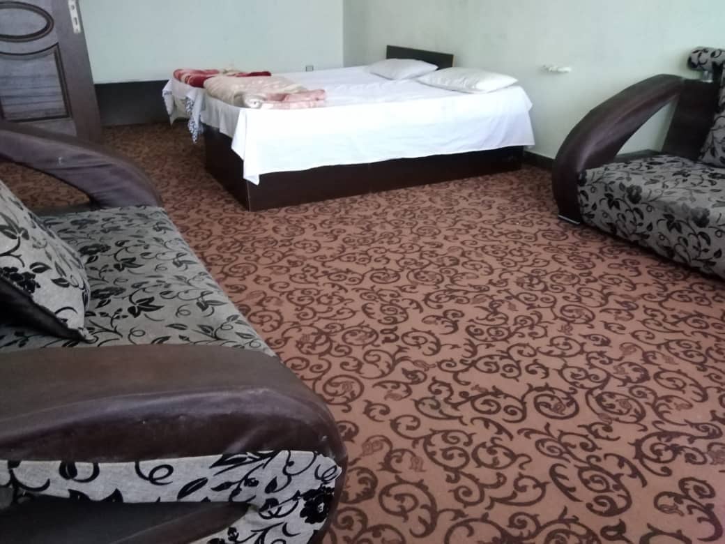 اجاره آپارتمان مبله دوخوابه در سه راه نمازی شیراز -طبقه اول