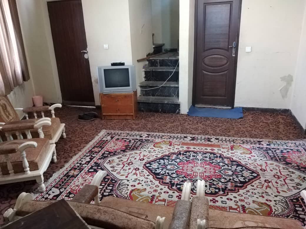 اجاره آپارتمان مبله دوخوابه در سه راه نمازی شیراز -طبقه اول