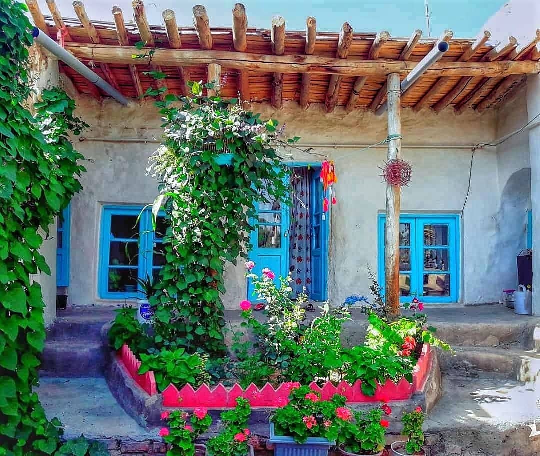 اجاره اقامتگاه بومگردی در روستای درسجین ابهر