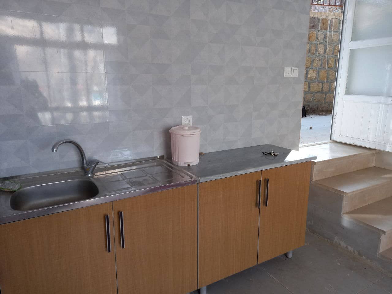 اجاره اتاق سنتی در درکش آشخانه20 متری