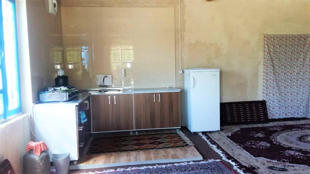 اجاره سوئیت بومگردی در یخکش بهشر - لارمی