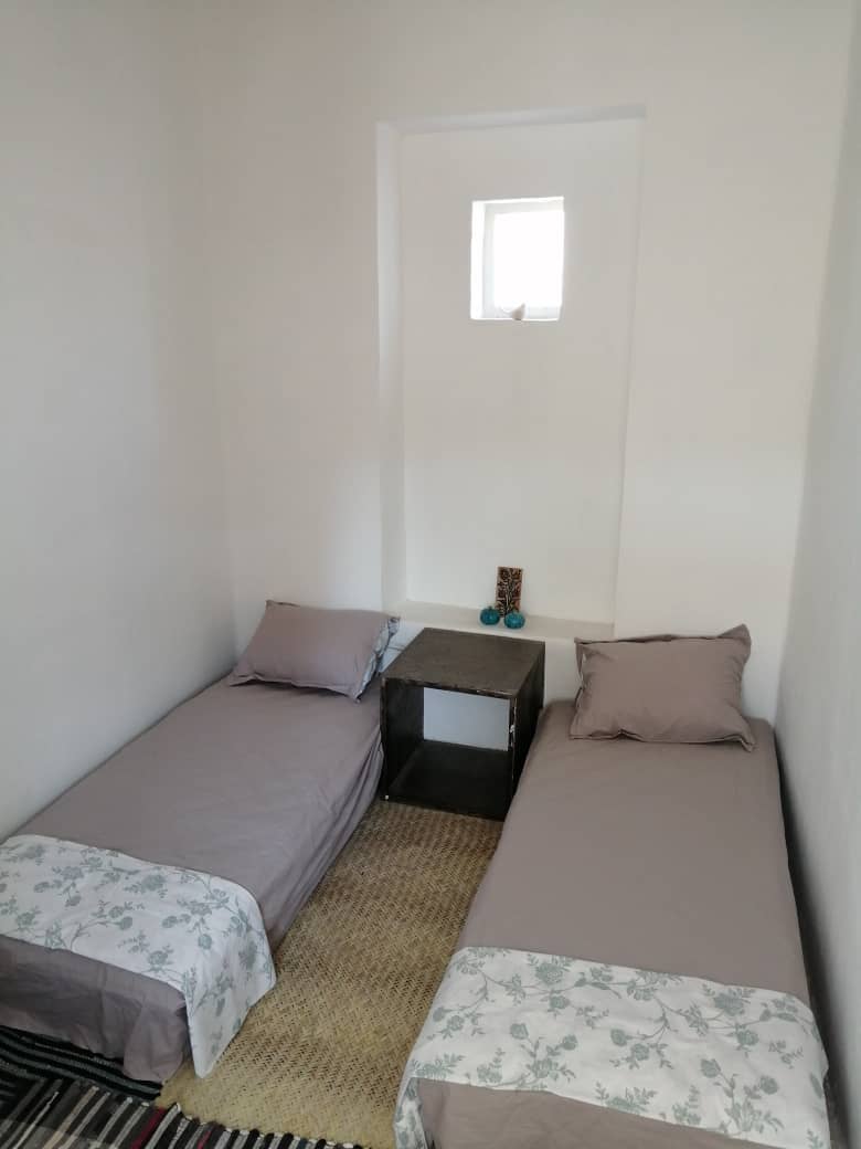 اجاره اتاق سنتی در سروستان 