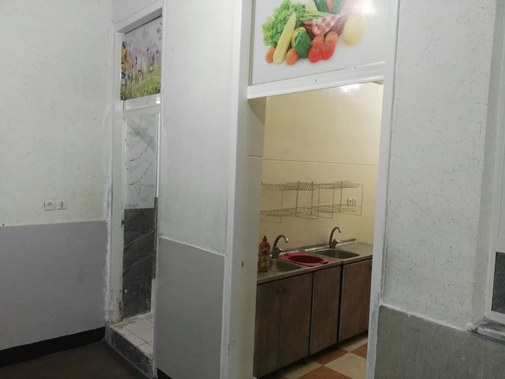 اجاره مهمانسرا در مدرس لار