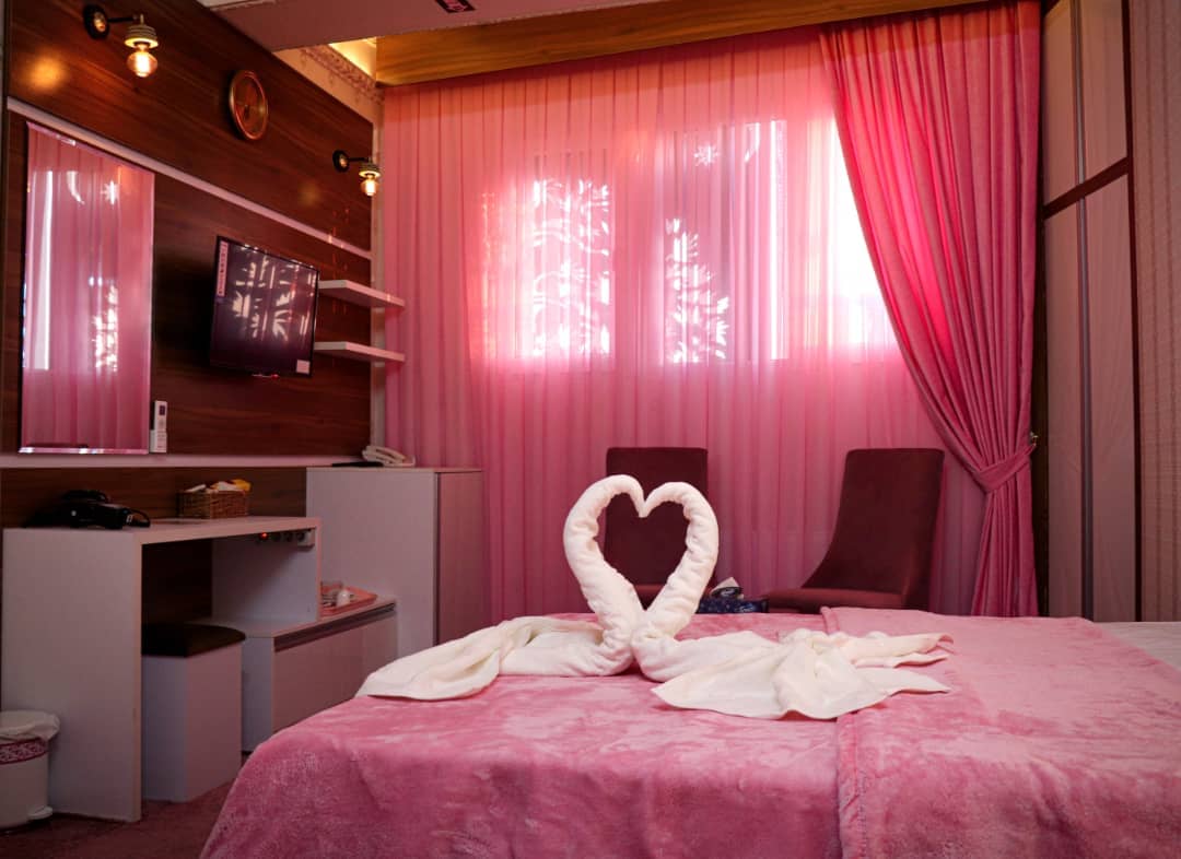 اجاره هتل آپارتمان بهادری تبریز - دو تخته دبل لوکس