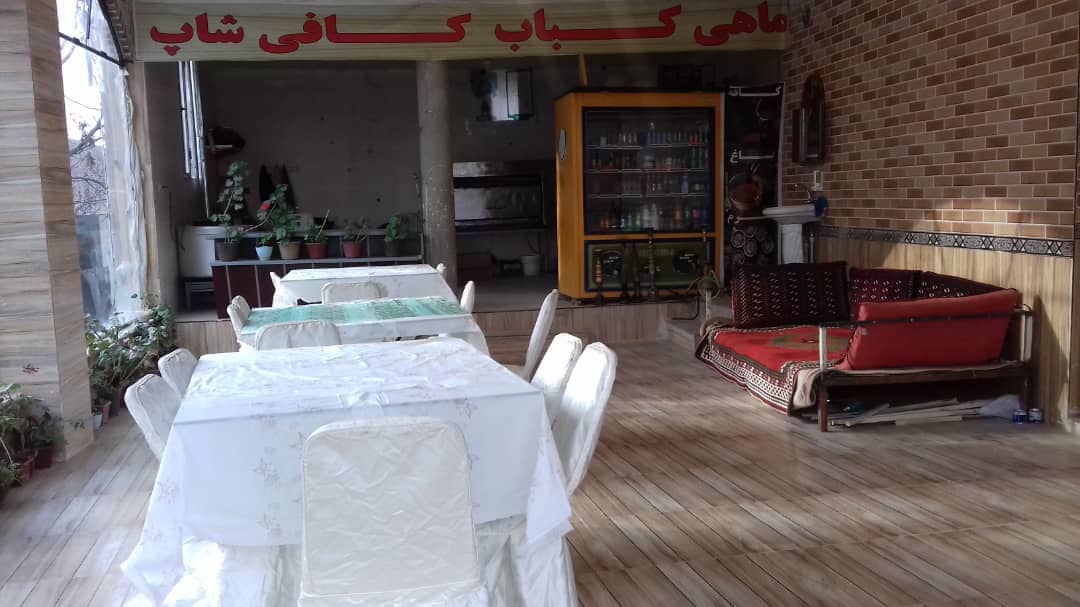 اجاره سوئیت vip در باغ خوشمکان سپیدان - پایین