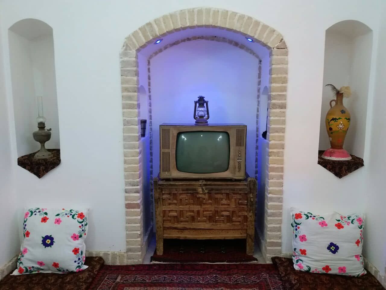 اجاره اقامتگاه بومگردی در خواف شیروان