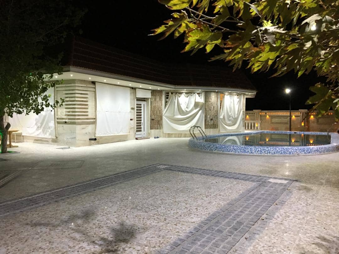 اجاره باغ استخر آب گرم در گویم شیراز