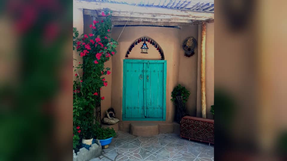 اجاره اقامتگاه بومگردی در کندوله کرمانشاه