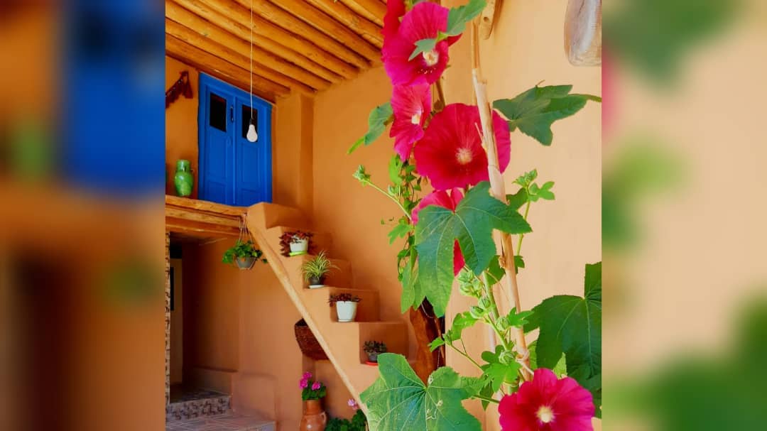 اجاره اقامتگاه بومگردی و اتاق سنتی در کندوله کرمانشاه