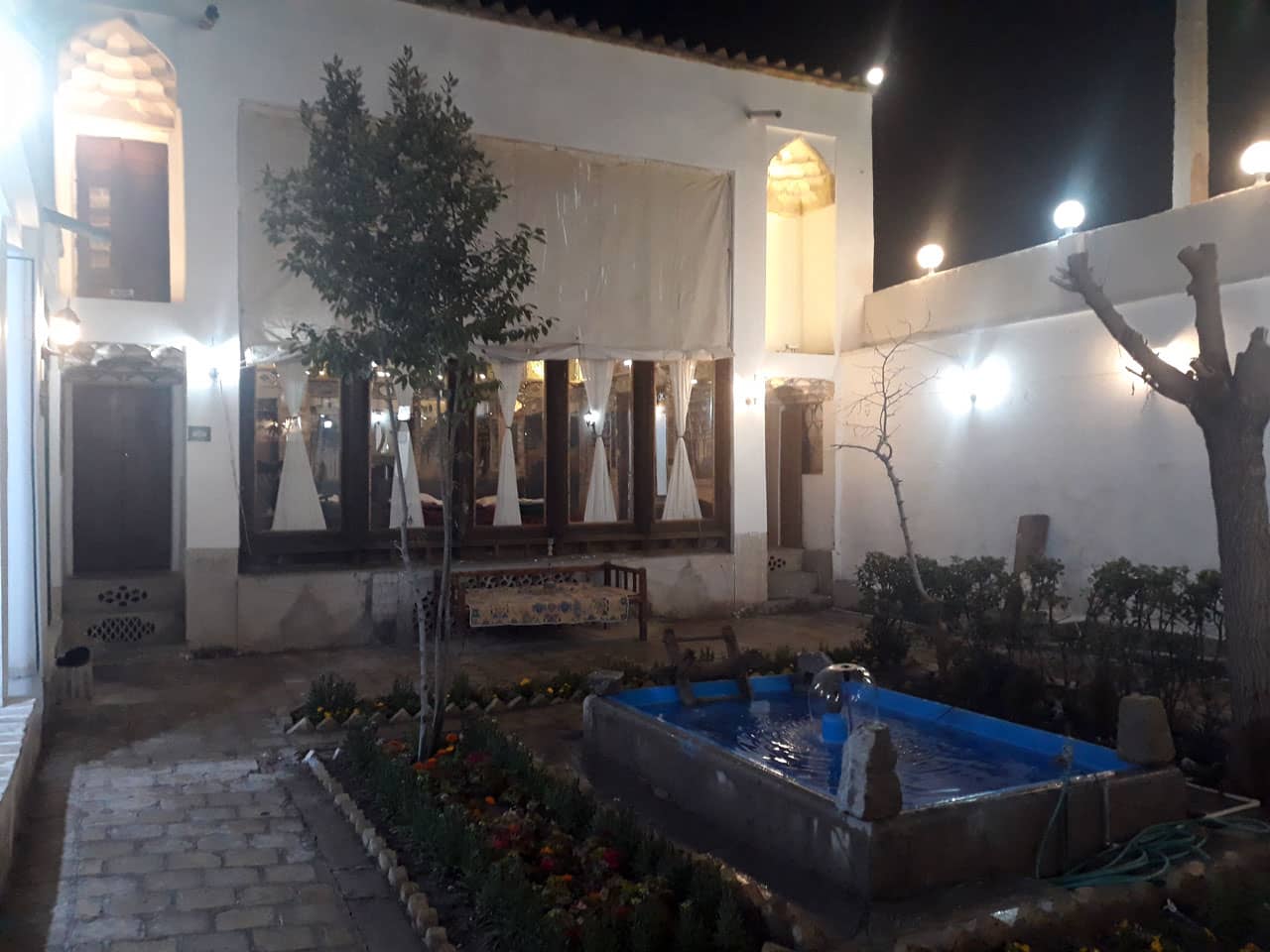 اجاره اتاق چهار تخته ابن سینا اصفهان - 3