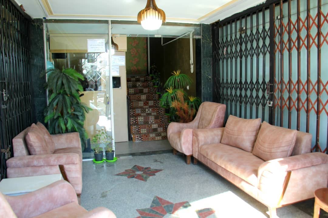 اجاره هتل آپارتمان  چهارتخته در جاده تهران کرمان - 2