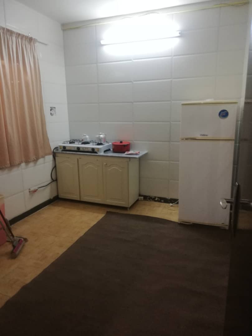 اجاره آپارتمان مبله یک خوابه 90 متری در طالقانی گنبد کاووس-همکف