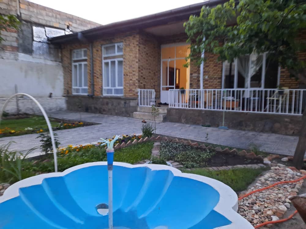 اجاره منزل ویلایی در شریعتی مشگین شهر - مادربزرگ