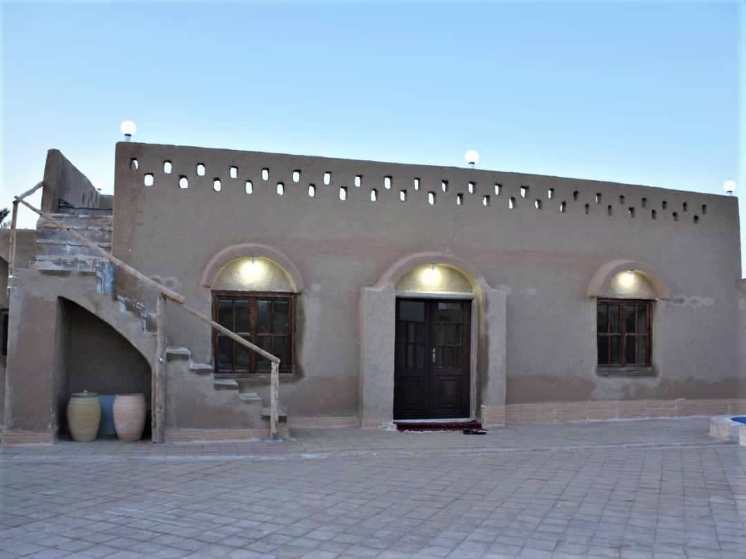 اجاره اتاق سنتی بومگردی در احمدیه طبس