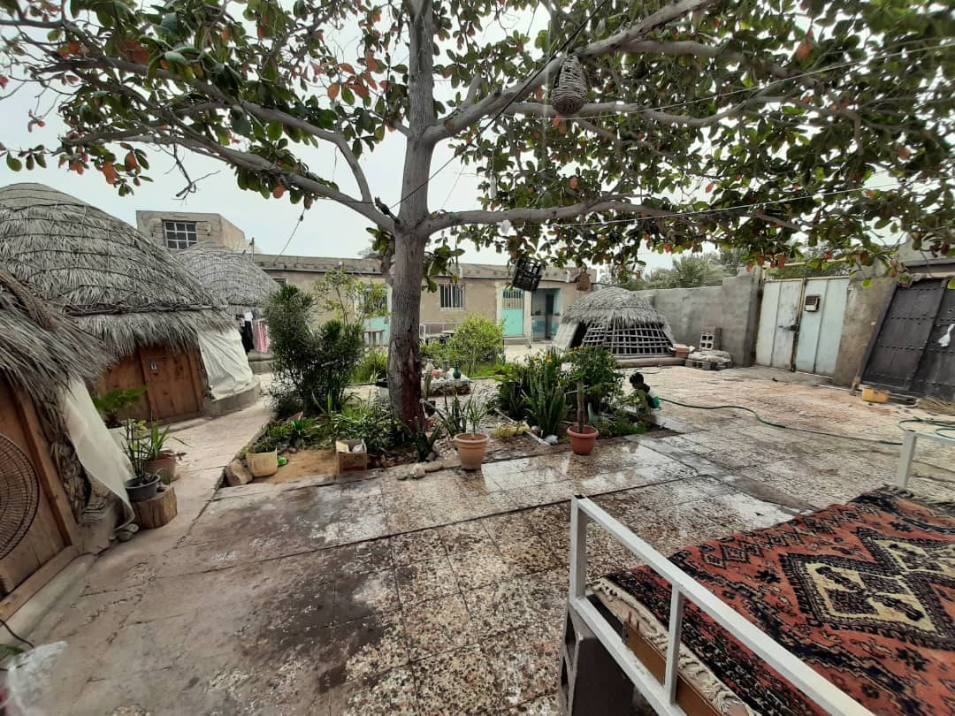 اجاره اقامتگاه بومگردی در جزیره هرمز کف خواب دار