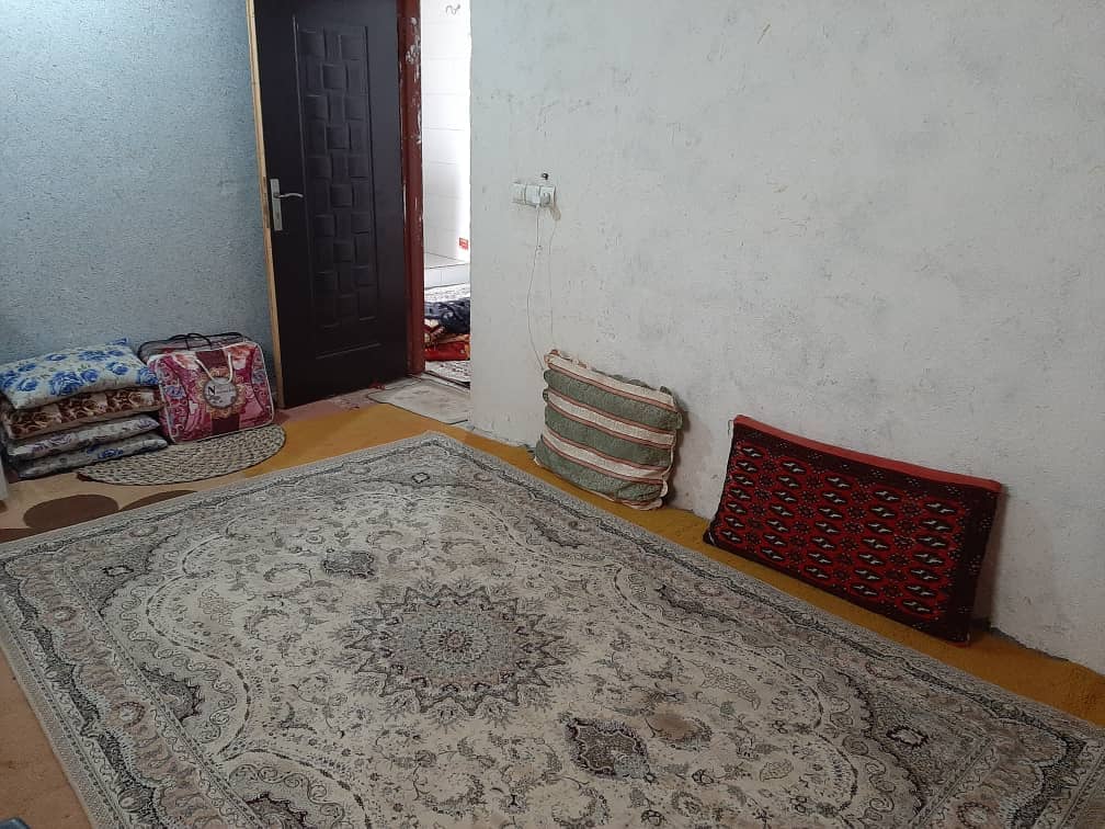 اجاره اقامتگاه بومگردی در جزیره هرمز کف خواب دار