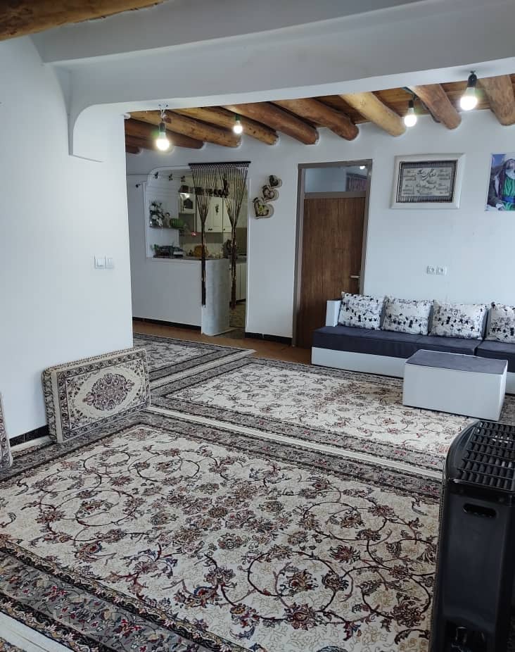 اجاره آپارتمان مبله بدون خواب در اورامان تخت- کردستان85 متری