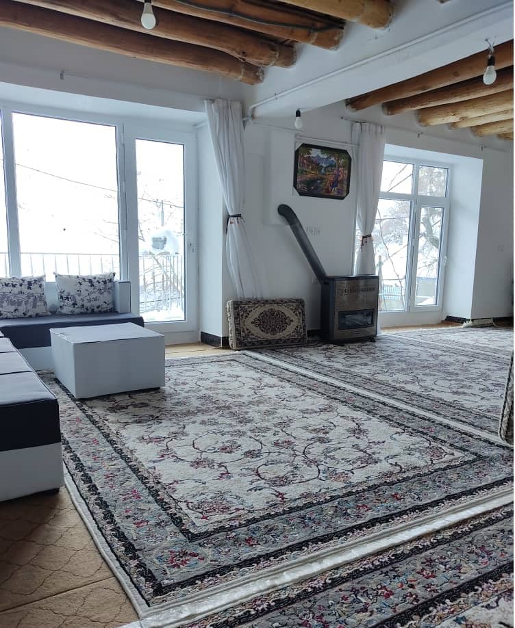 اجاره آپارتمان مبله بدون خواب در اورامان تخت- کردستان85 متری