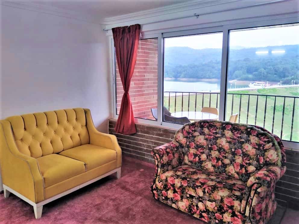 اجاره سوئیت مبله در برنجستانک - ویو رو به دریاچه