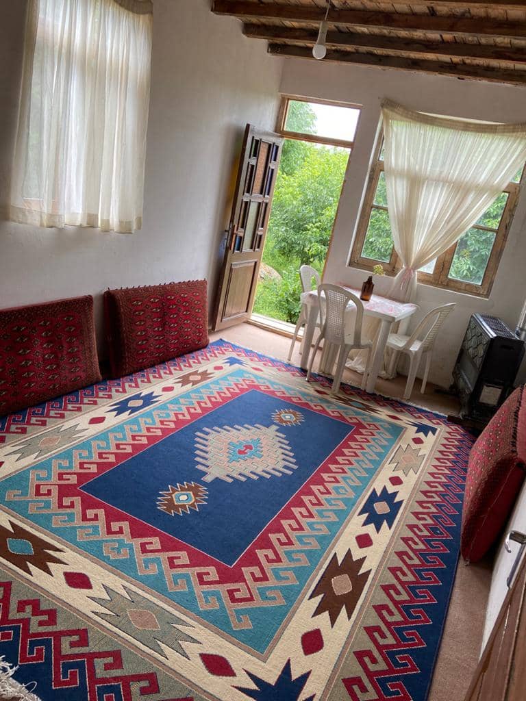 اجاره اتاق سنتی در روستای میکال دیلمان