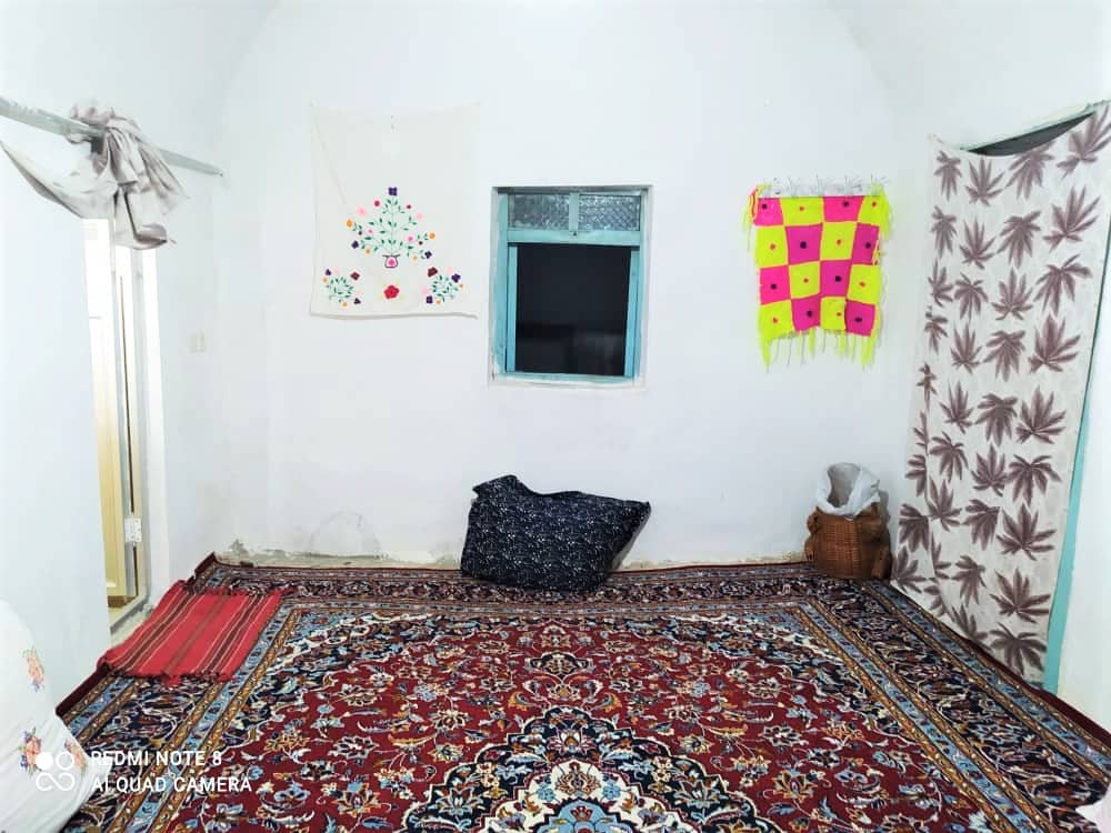 اجاره اتاق سنتی در خاتم الانبیا سنگان - 1