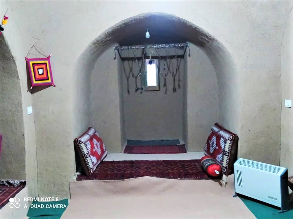 اجاره اتاق سنتی در خاتم الانبیا سنگان - 3