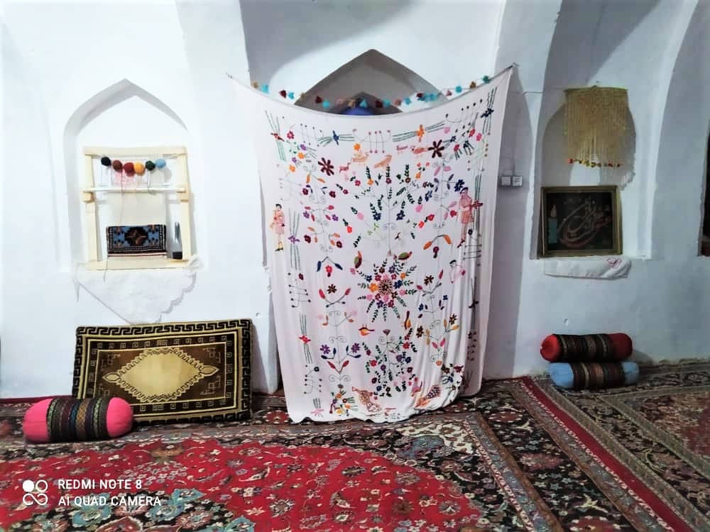 اجاره اتاق سنتی در خاتم الانبیا سنگان - 4