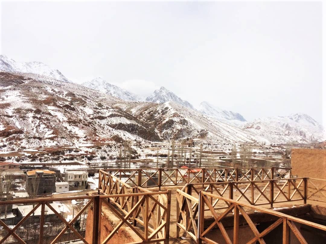 اجاره اقامتگاه کوهستانی سنتی در مجن - میاندو