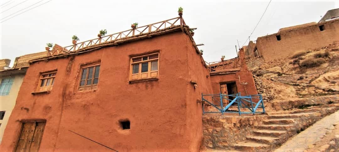 اجاره اقامتگاه کوهستانی سنتی در مجن - میاندو