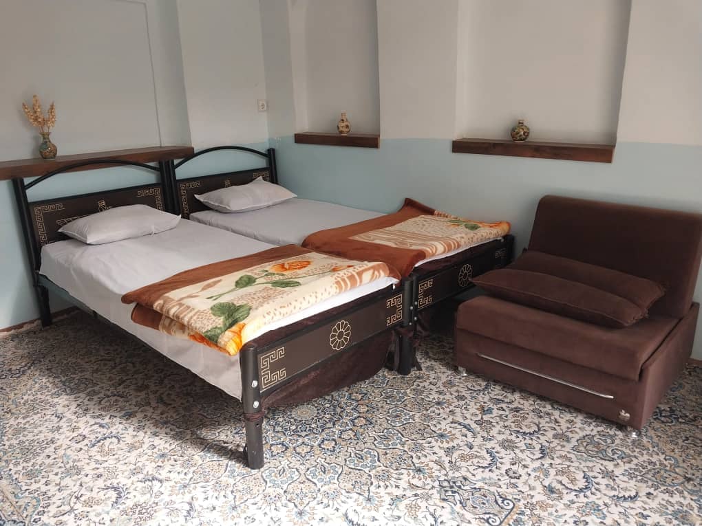 اجاره خانه سنتی دوتخته+کاناپه در بهشتی ورزنه -اتاق 5