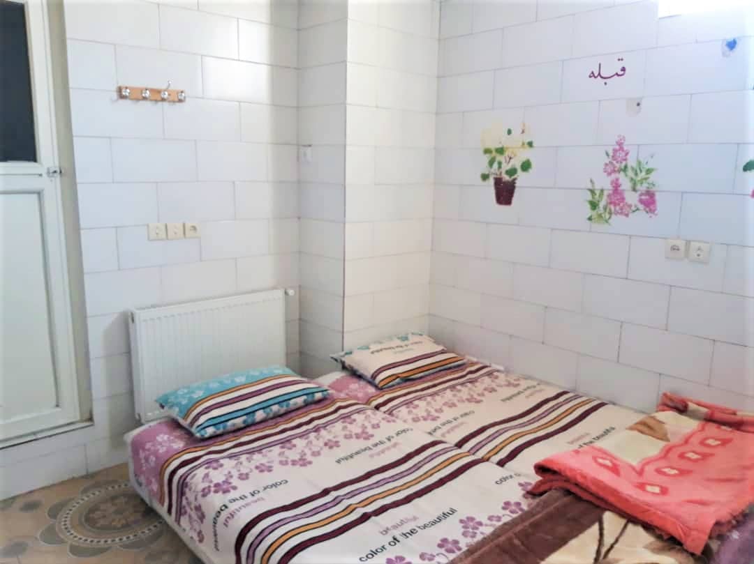 اجاره سوئیت مبله در اراک قم - 2 تخت