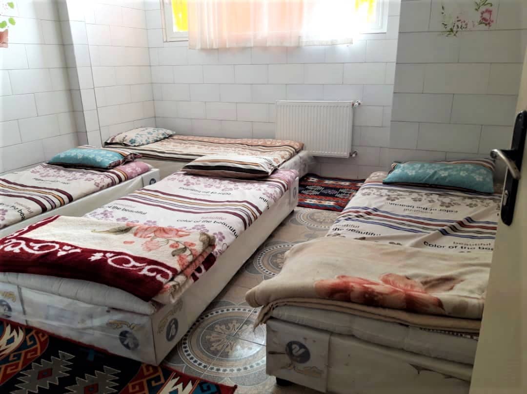 اجاره اتاق در اراک قم - 4 تخت