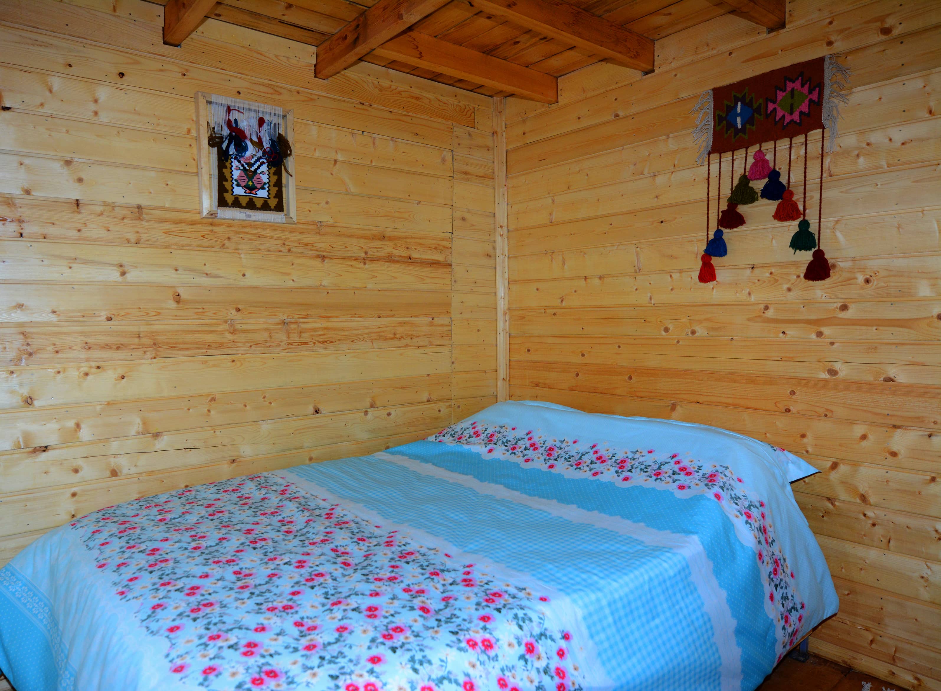 اجاره اتاق چوبی سنتی در کوزه گران شفت - شاه نشین