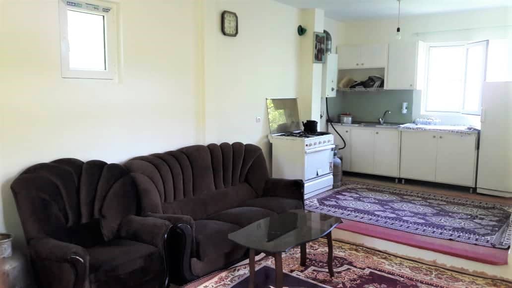 اجاره ویلا باغ در ورودی کلیبر - طبقه اول