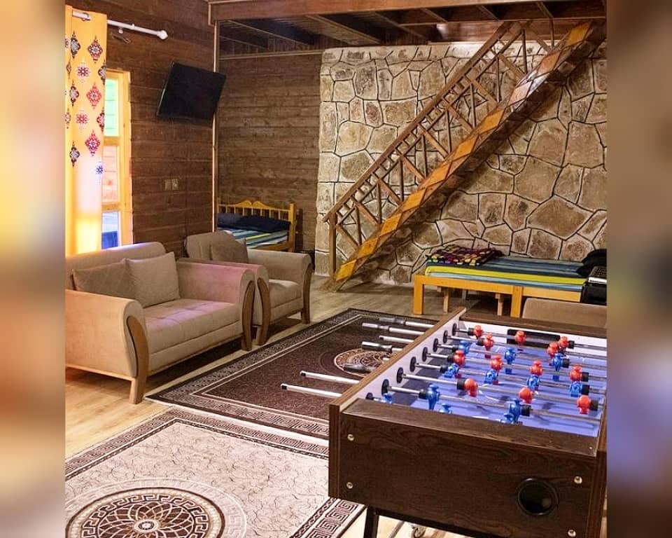 اجاره کلبه چوبی سنتی در مرزیکلا مازندران