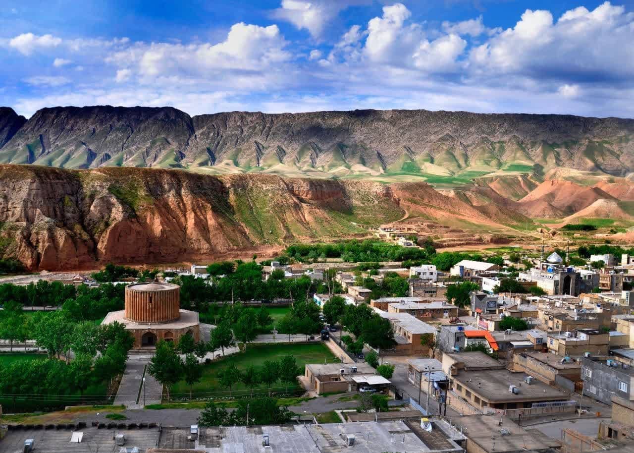 بومگردی سنتی در روستای چهارراه کلات نادری - کانی