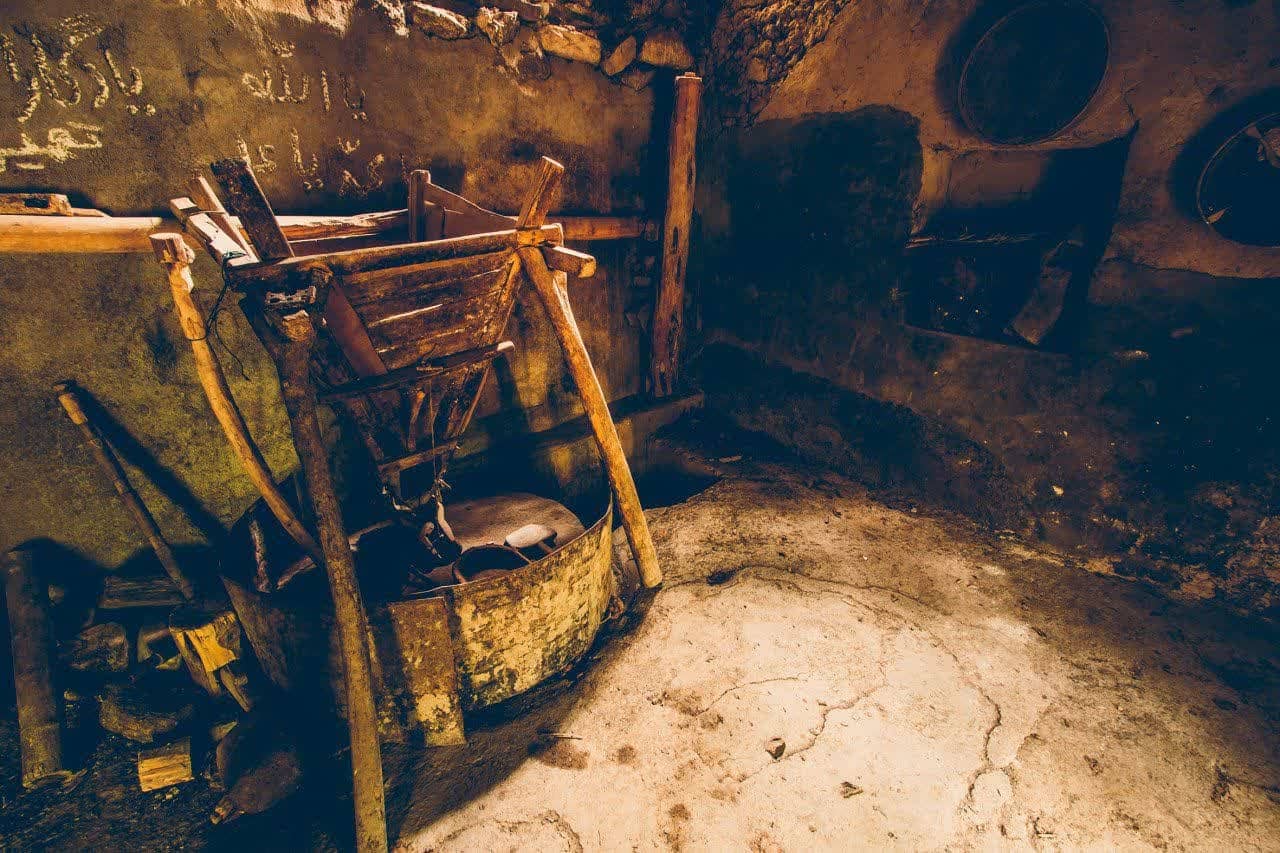 بومگردی سنتی در روستای چهارراه کلات نادری - کانی