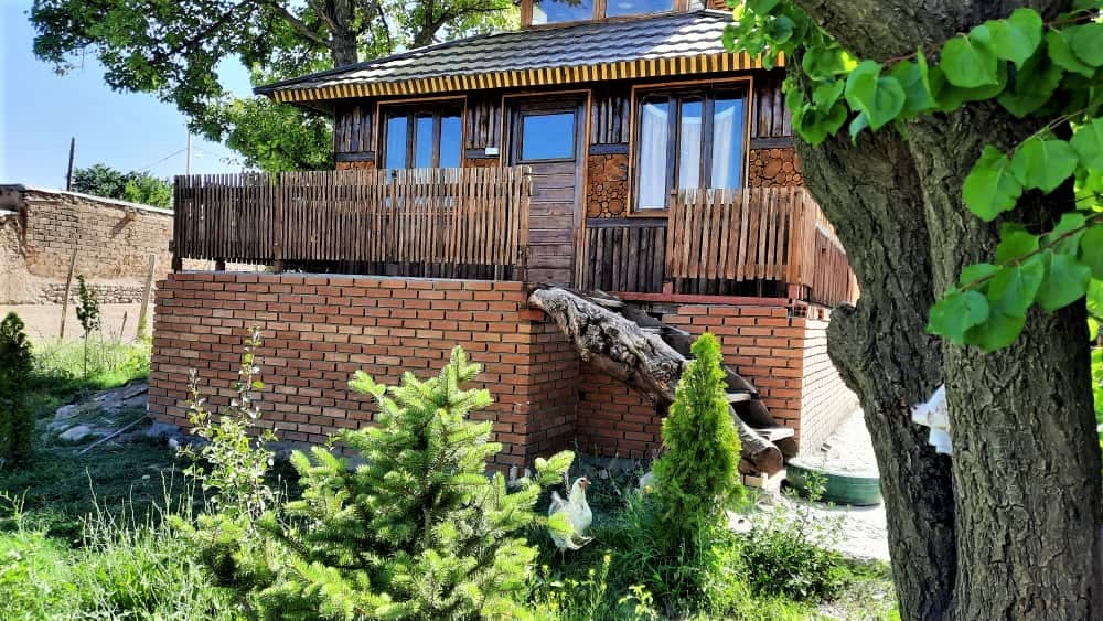 اجاره کلبه سنتی در انگوران دندی - زنجان