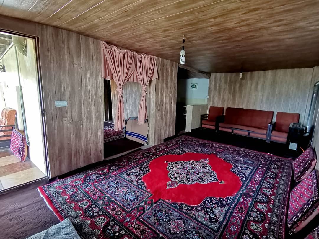 اجاره اقامتگاه سنتی چوبی در سرین آلاشت