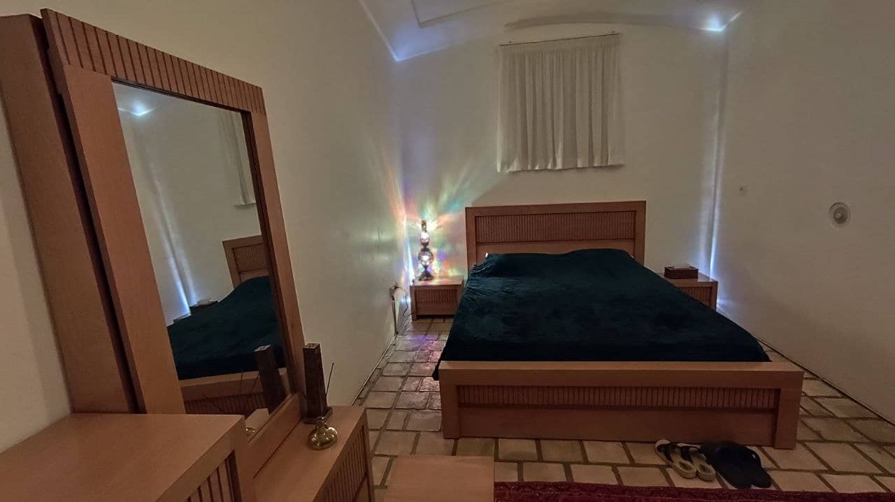 اجاره اتاق سنتی در نوش آباد کاشان- گندم