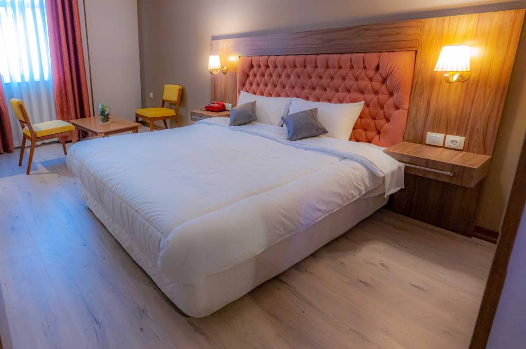 اجاره سوئیت تکخواب در داریوش شیراز