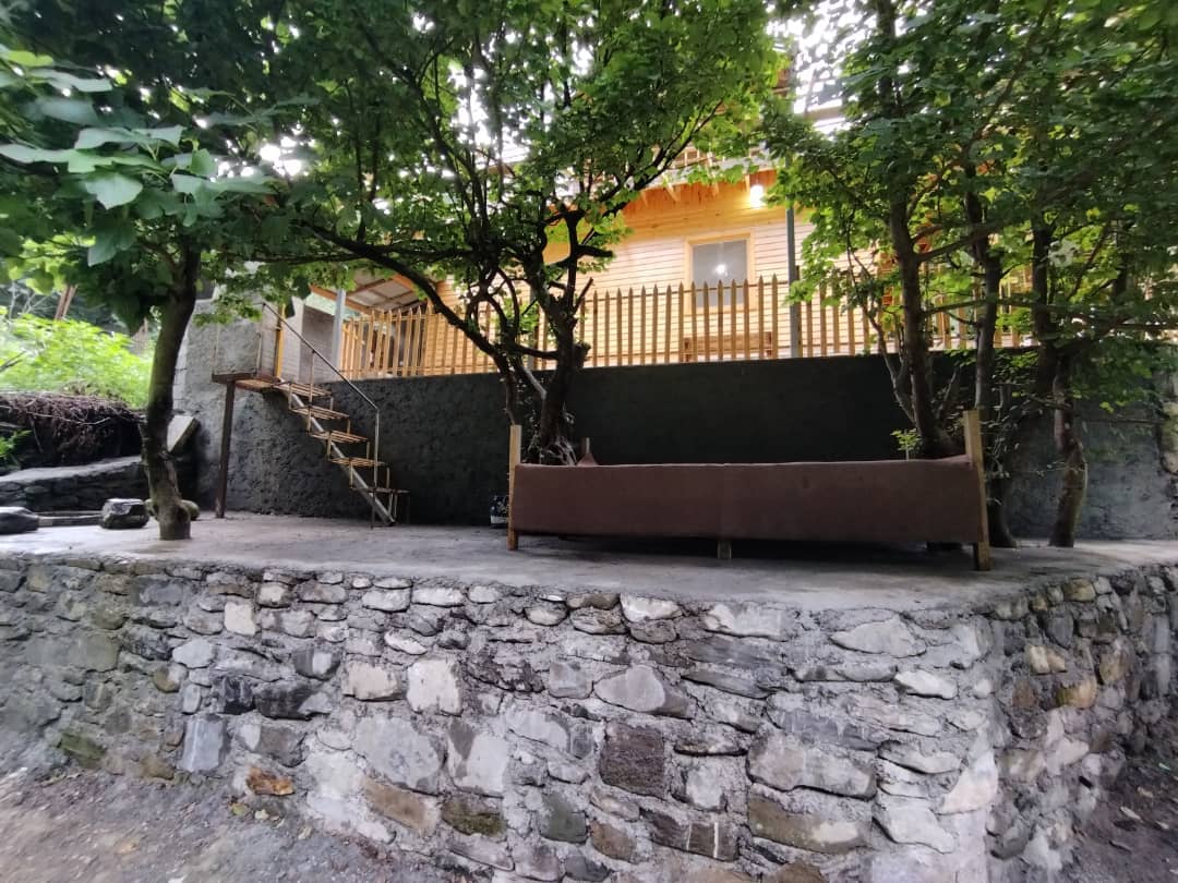 اجاره کلبه چوبی جنگلی در لاکه تاشون اسالم