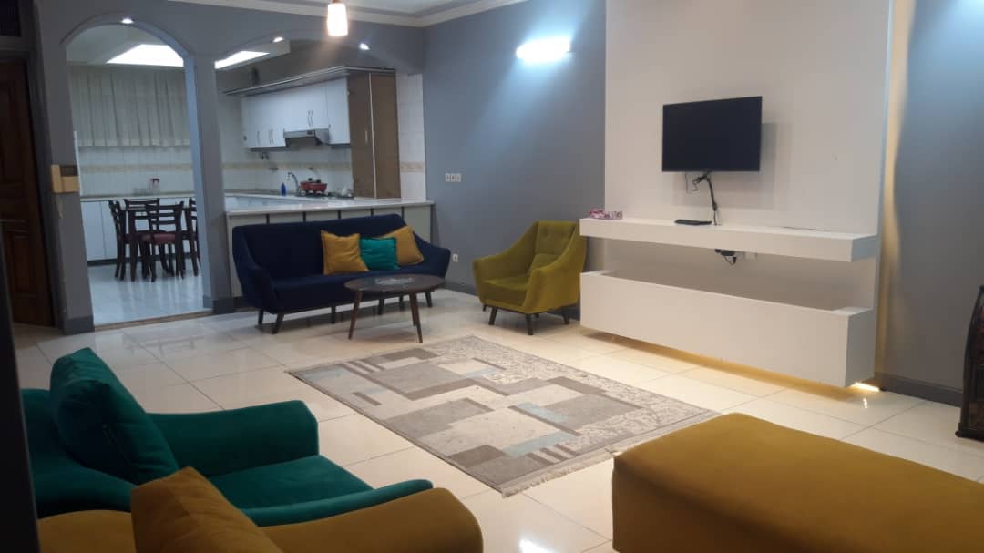 اجاره آپارتمان دوخواب در مشتاق اصفهان-طبقه اول