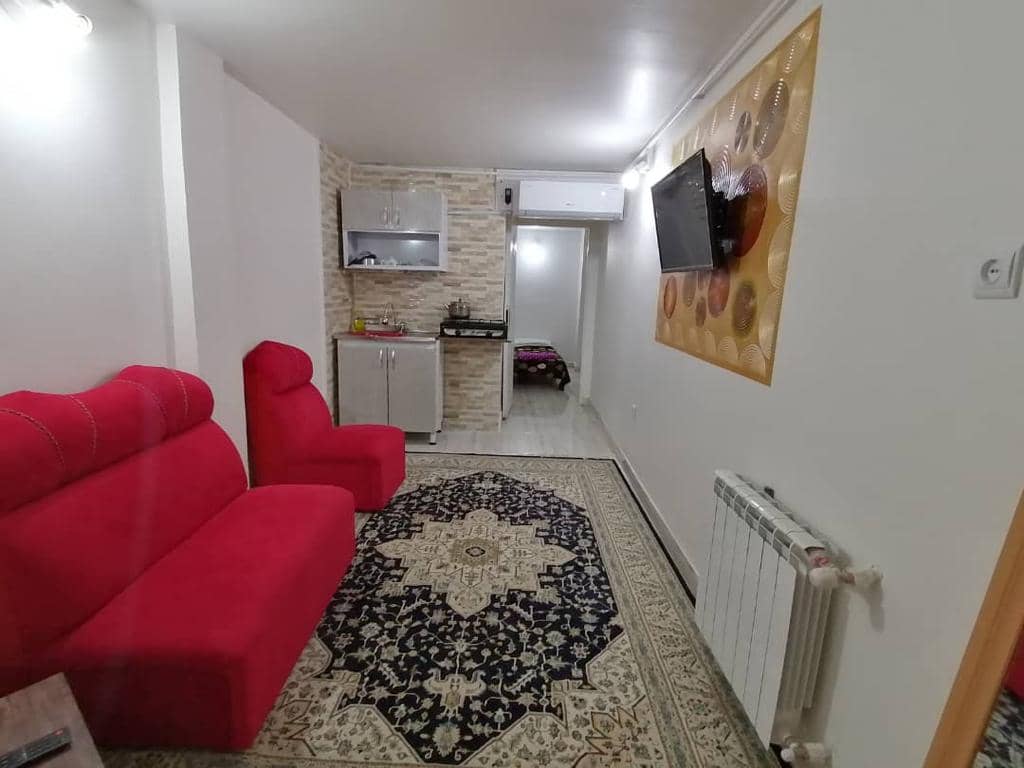 اجاره سوئیت مبله درمیدان شهرداری رشت